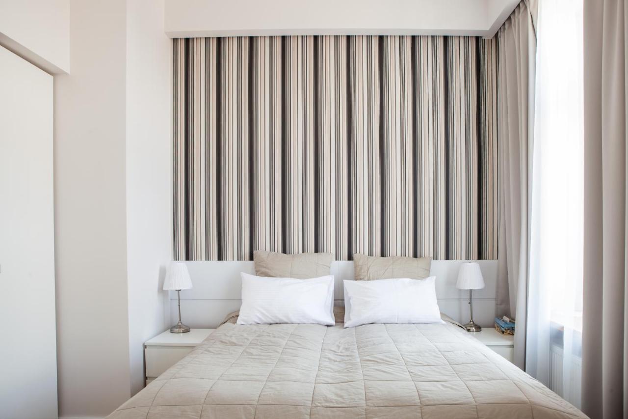 Apple Inn Warsaw Ngoại thất bức ảnh