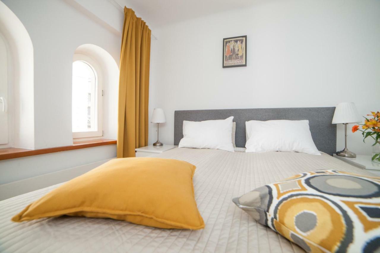 Apple Inn Warsaw Ngoại thất bức ảnh