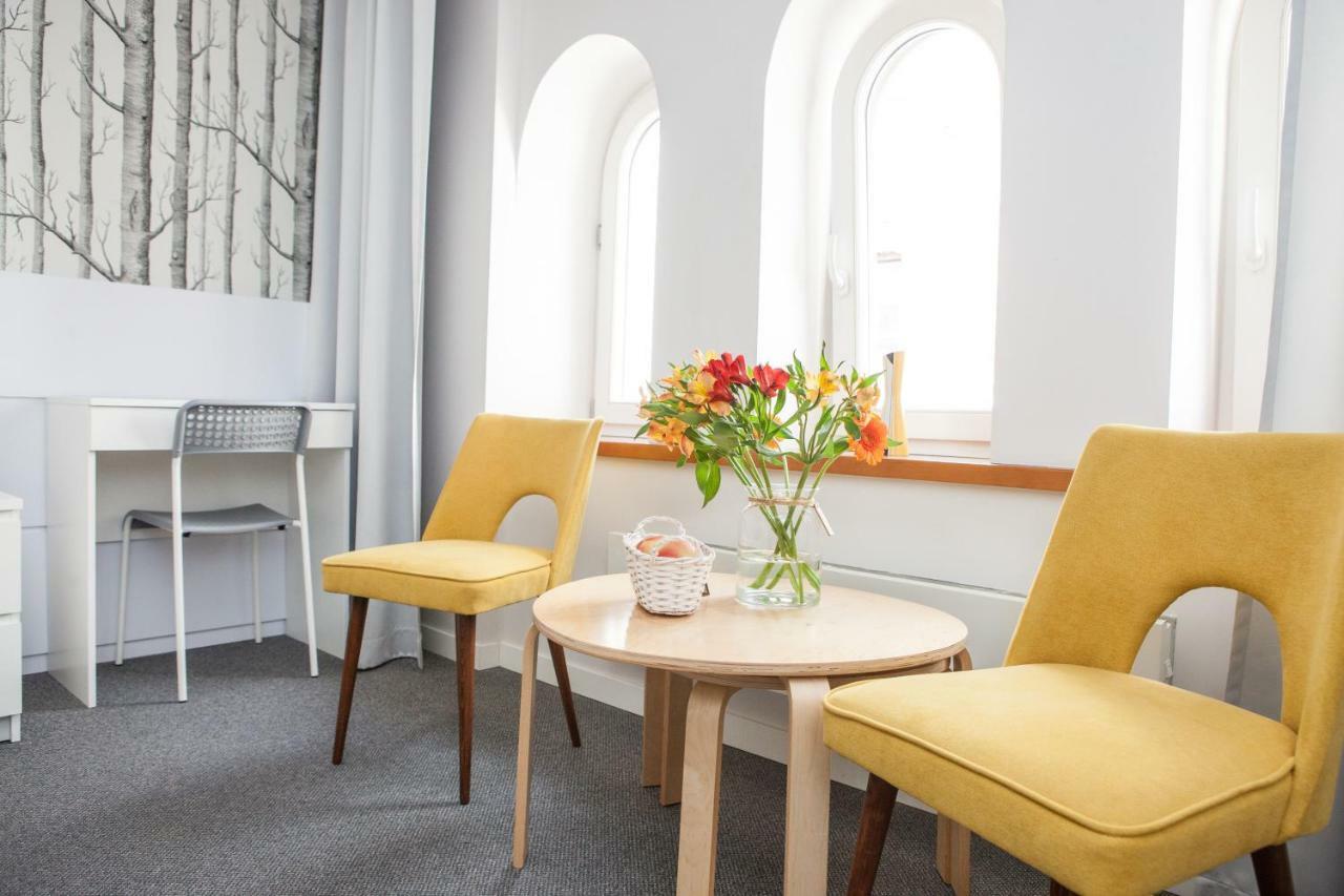 Apple Inn Warsaw Ngoại thất bức ảnh
