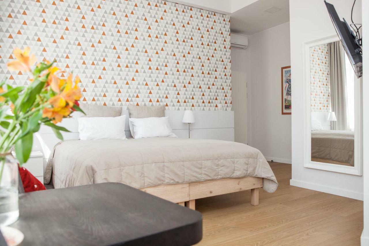 Apple Inn Warsaw Ngoại thất bức ảnh
